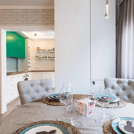 Apartment Doctors Garden - Central&modern 2bd Flat In *